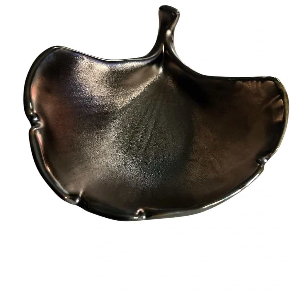 Crate&Barrel set of 3 gingko leaf trays